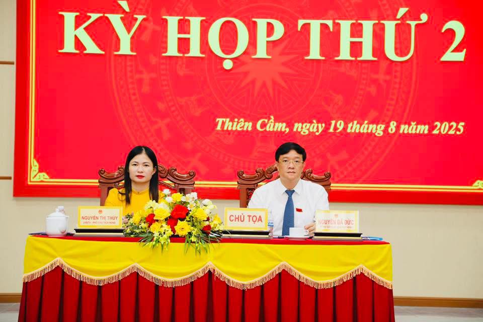  KỲ HỌP THỨ 2 HĐND XÃ THIÊN CẦM KHÓA I, NHIỆM KỲ 2021 – 2026 THÔNG QUA NHIỀU NỘI DUNG QUAN TRỌNG NHẰM XÂY DỰNG XÃ PHÁT TRIỂN NHANH, BỀN VỮNG.