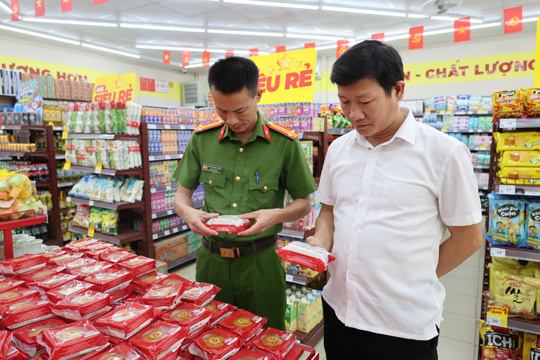 Thiên Cầm tăng cường kiểm tra an toàn thực phẩm dịp tết trung thu năm 2026.