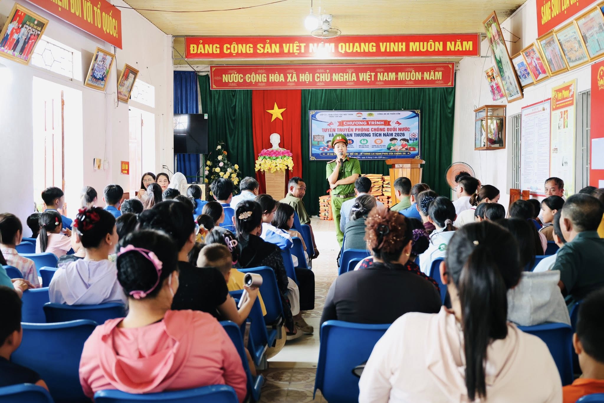 Video_Công an xã Thiên Cầm tuyên truyền phòng chống đuối nước